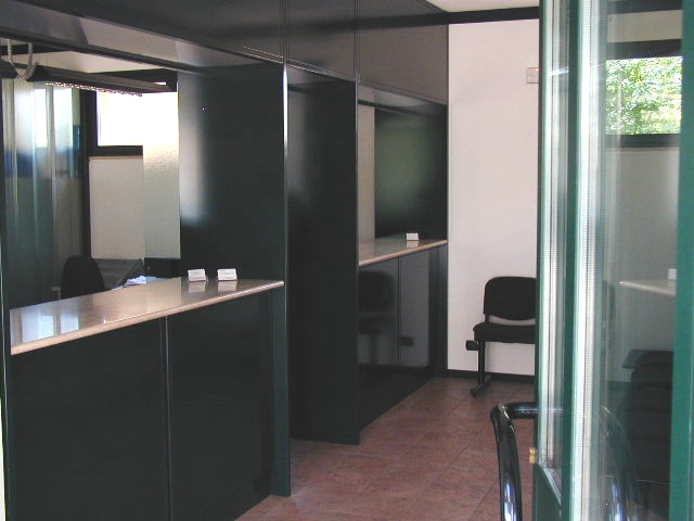ingresso.jpg (89510 bytes)